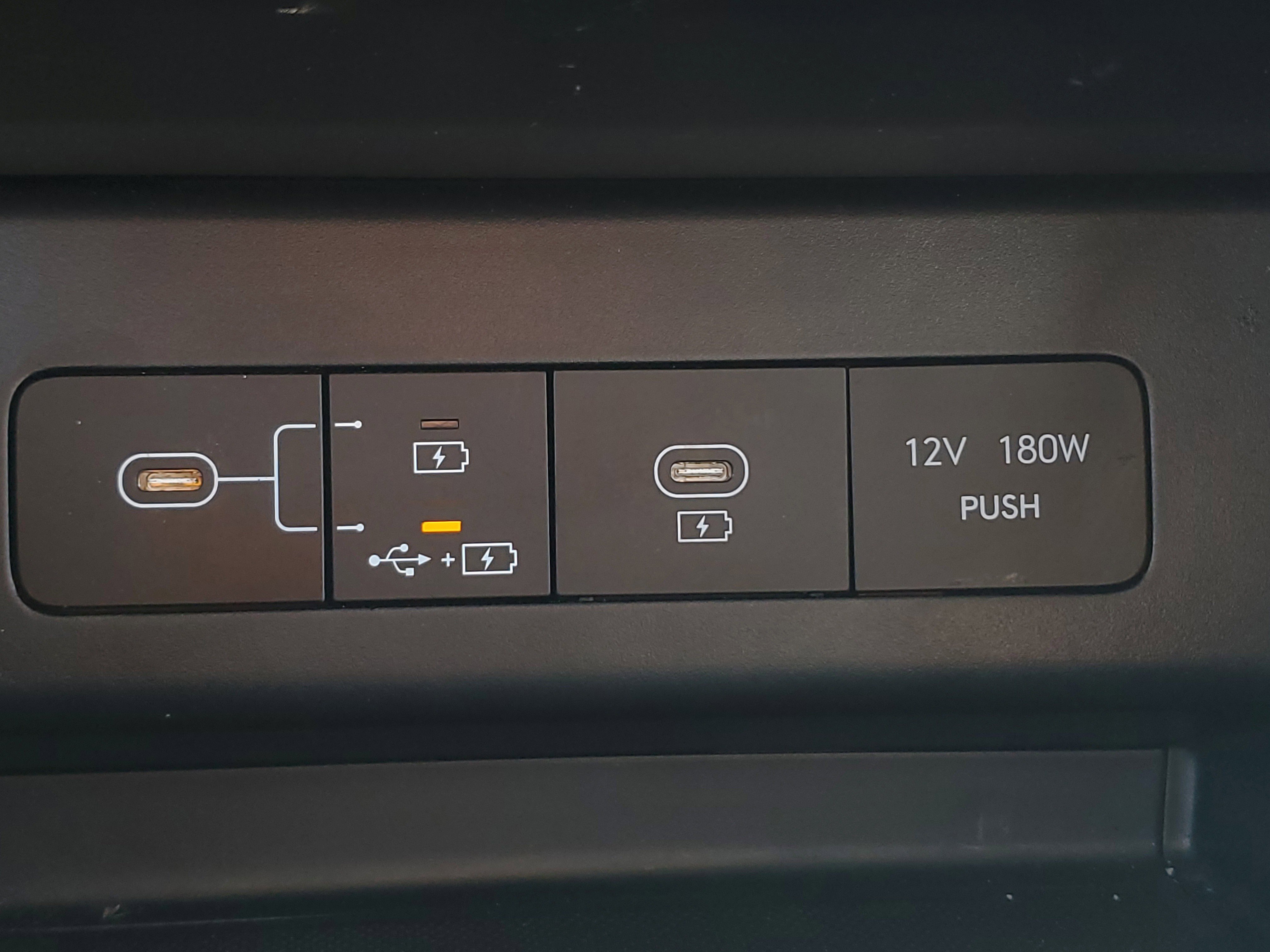Used 2025 Hyundai Sonata SEL FWD image 24