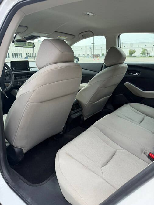 Used 2025 Honda Accord LX image 26