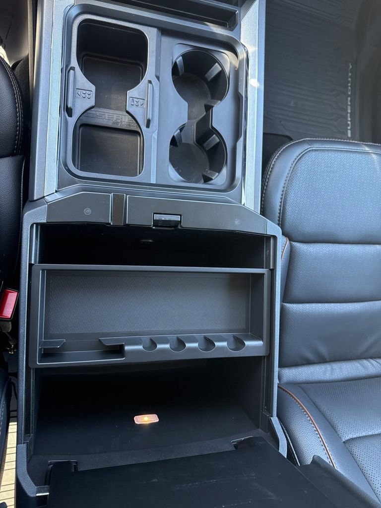 Used 2025 Ford F450 Lariat w/ Lariat Ultimate Package AWD/4WD image 36