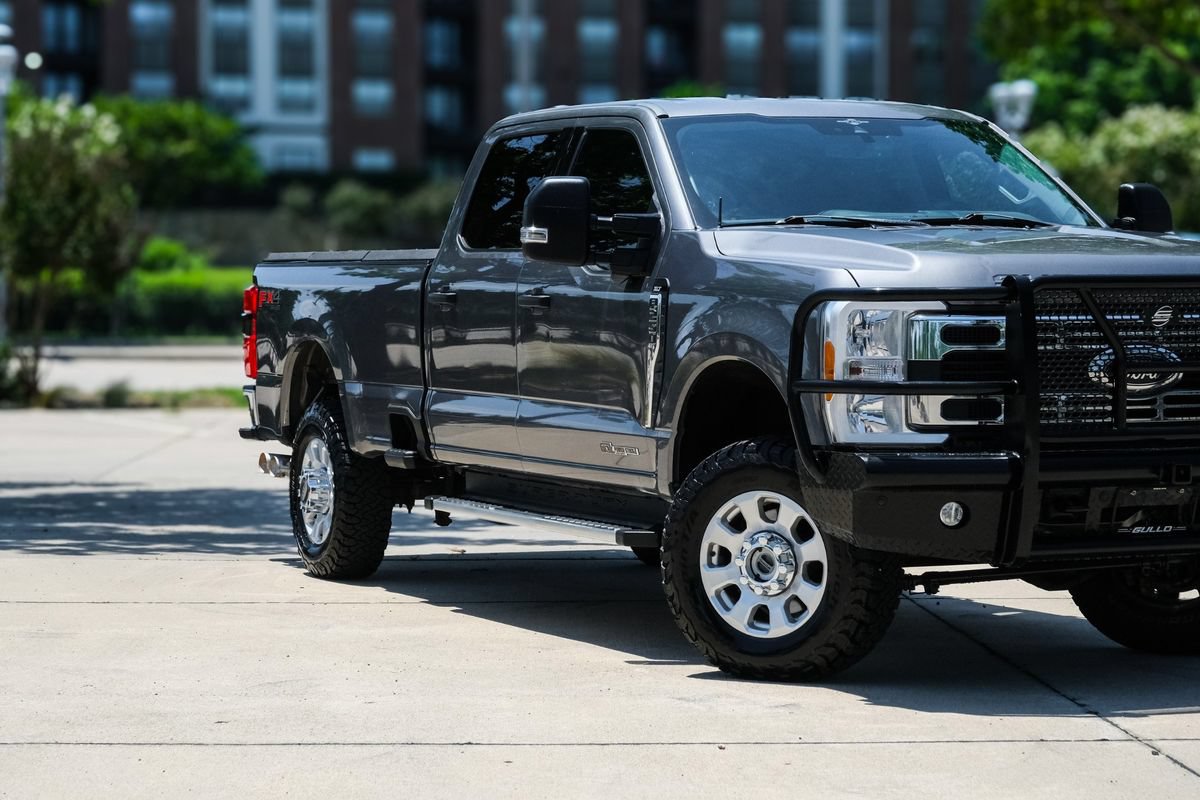Used 2023 Ford F250 XLT w/ 360-Degree Camera Package AWD/4WD image 2