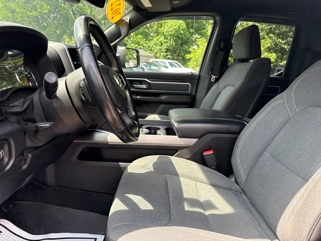 Used 2022 RAM 1500 Big Horn AWD/4WD image 9