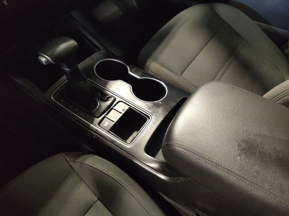 Used 2020 Kia Sorento LX image 26