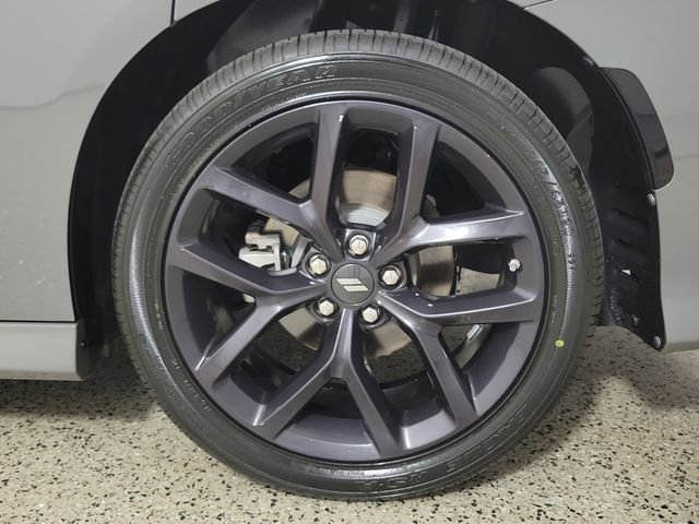 Used 2023 Dodge Charger R/T w/ Plus Group RWD image 8