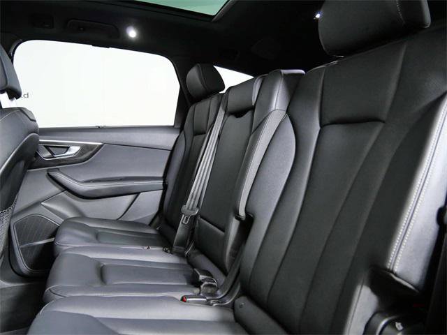 Certified 2025 Audi Q7 2.0T Premium Plus image 15