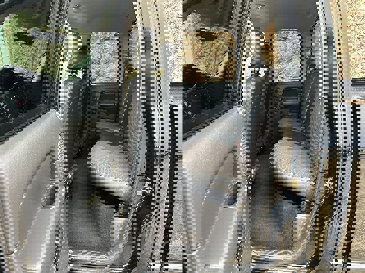 Used 2005 Dodge Ram 2500 Truck ST w/ Trailer Tow Group image 20