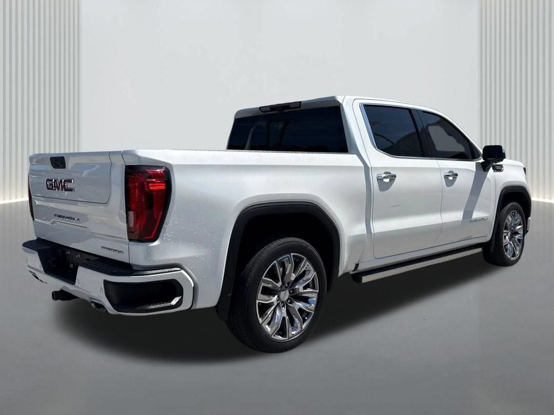 Used 2023 GMC Sierra 1500 Denali w/ Denali Reserve Package AWD/4WD image 5
