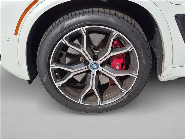 Certified 2024 BMW X5 xDrive50e w/ M Sport Package AWD/4WD image 13