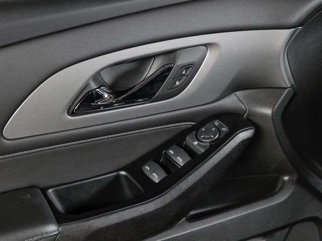 Used 2023 Chevrolet Traverse LT w/ Midnight/Sport Edition AWD/4WD image 29