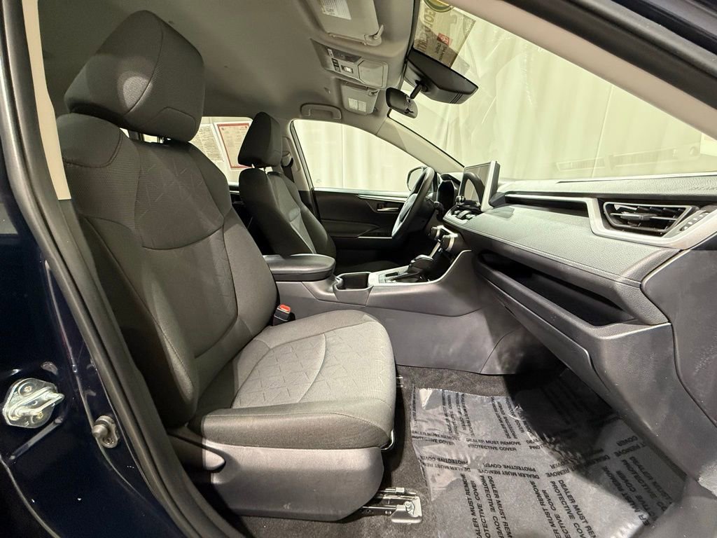 Certified 2025 Toyota RAV4 XLE image 21