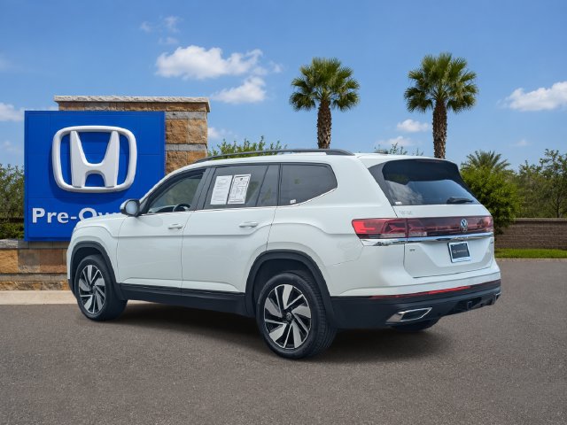Used 2024 Volkswagen Atlas SE AWD/4WD image 4