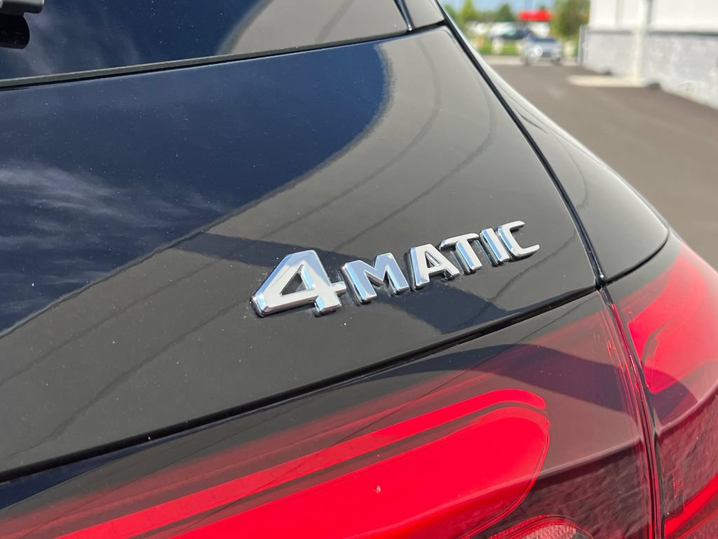 Used 2023 Mercedes-Benz GLC 300 4MATIC image 31