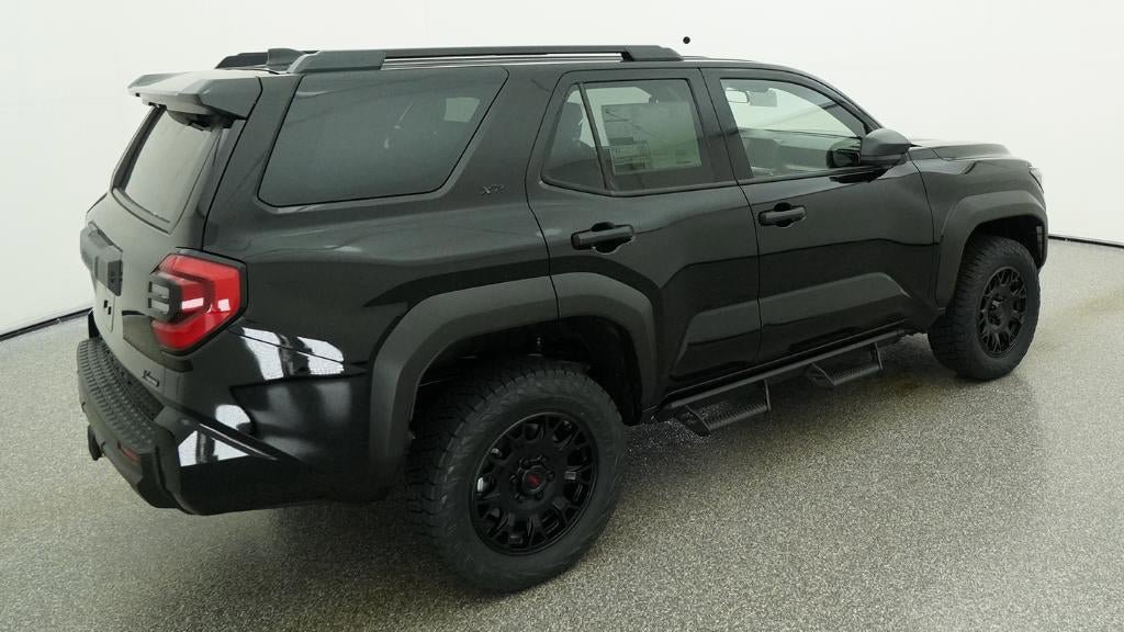 New 2026 Toyota 4Runner SR5 AWD/4WD image 9