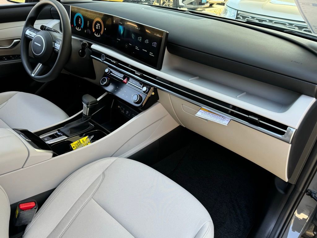 New 2025 Hyundai Tucson SEL FWD image 15