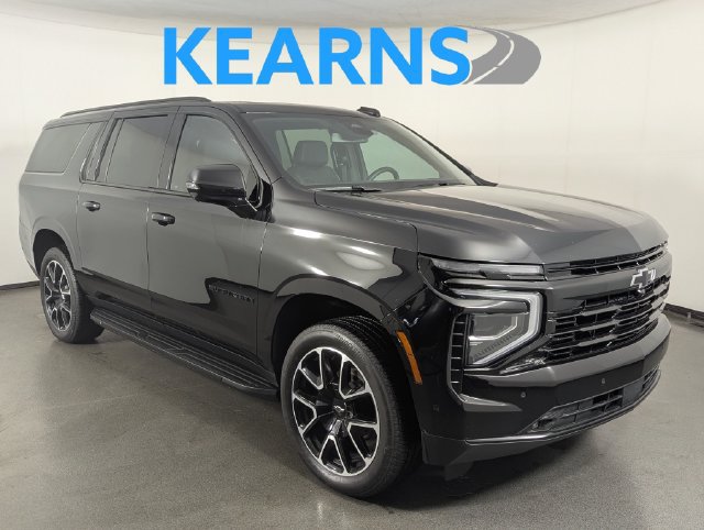 Used 2025 Chevrolet Suburban RST w/ Comfort Package
