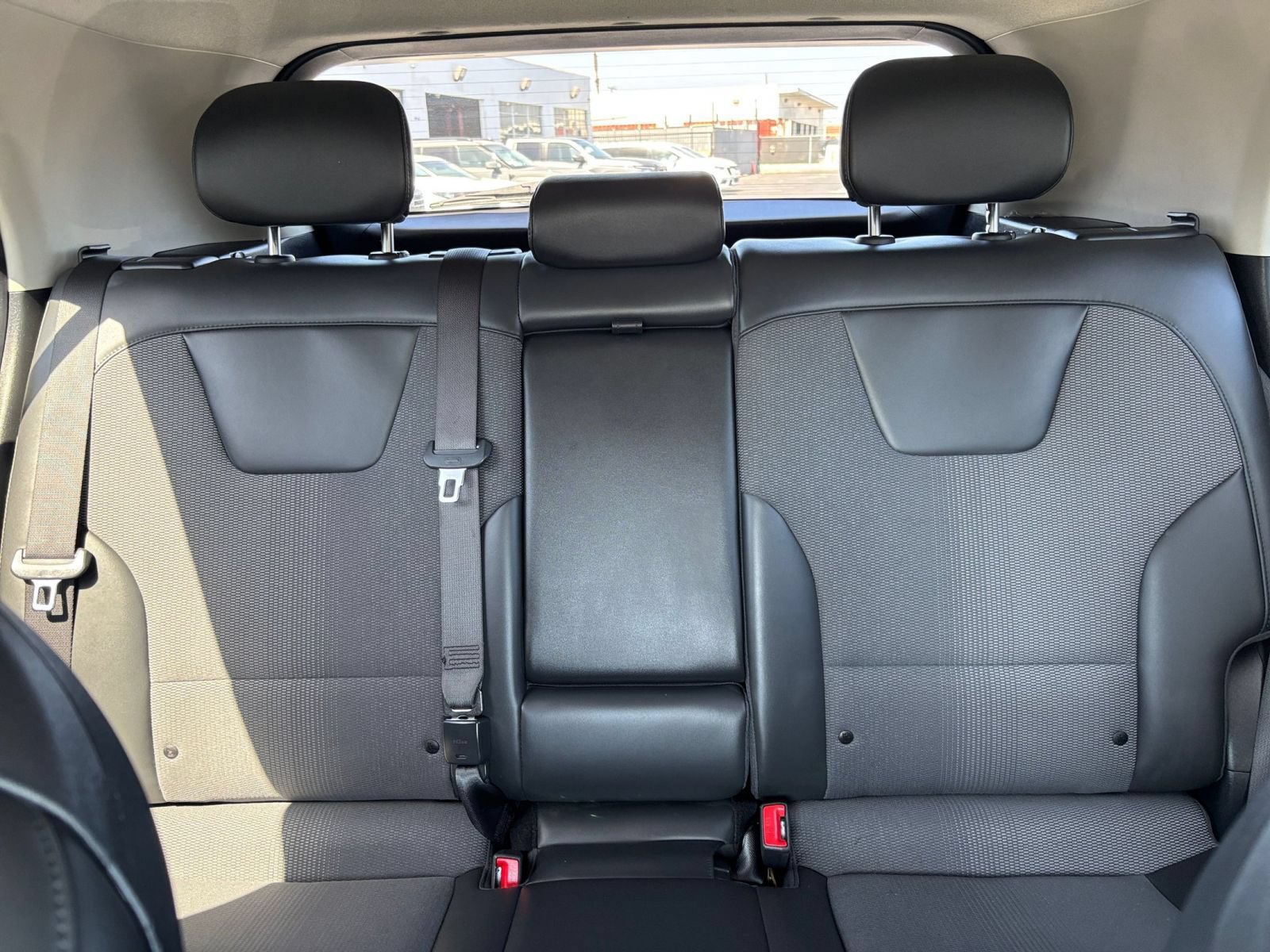 Used 2024 Kia Niro Wind FWD image 45