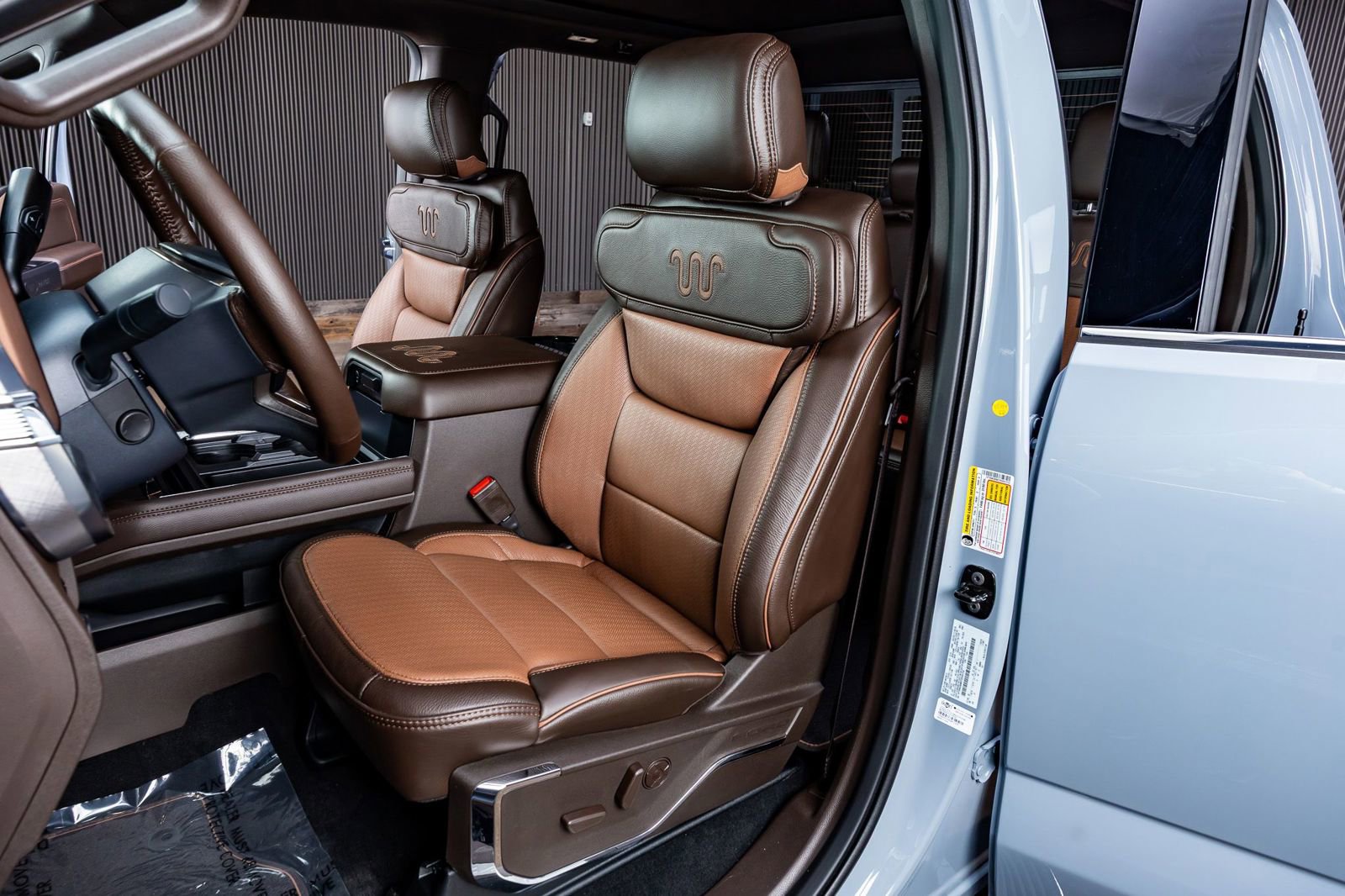 Used 2026 Ford F250 King Ranch w/ Chrome Package image 30