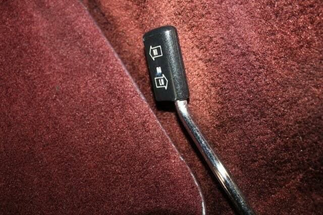 Used 1989 Jeep Grand Wagoneer image 81