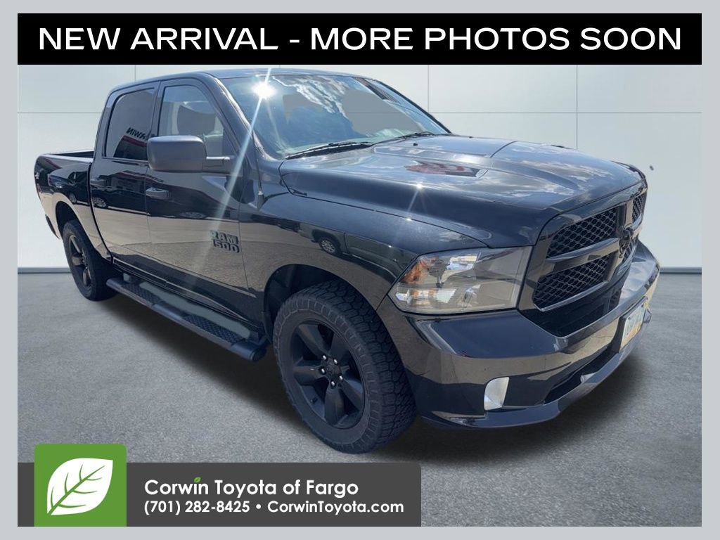 Used 2018 RAM 1500 Express w/ Black Ram 1500 Express Group AWD/4WD video 1