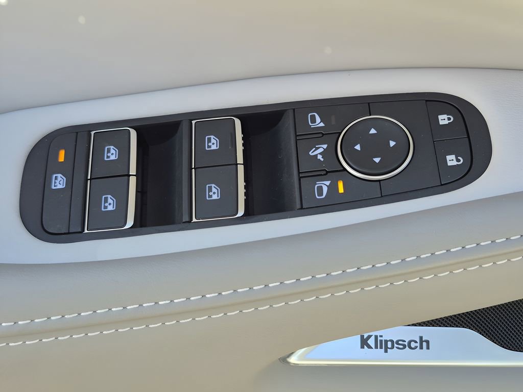 Certified 2026 INFINITI QX60 Luxe w/ Cargo Package image 8