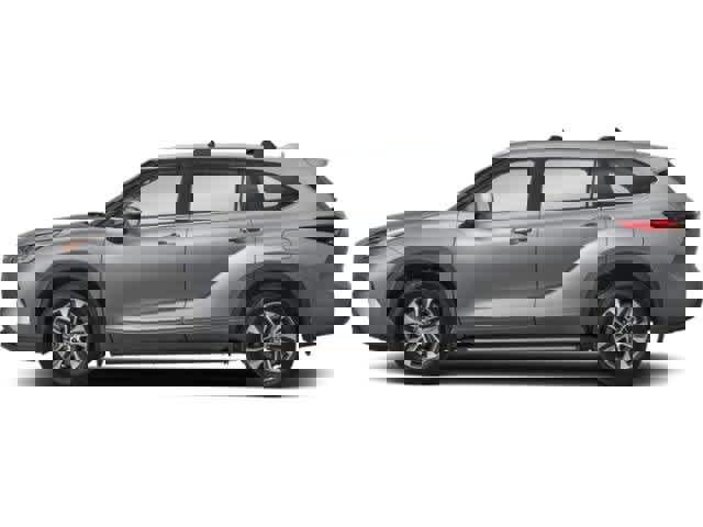 New 2026 Toyota Highlander XLE image 3