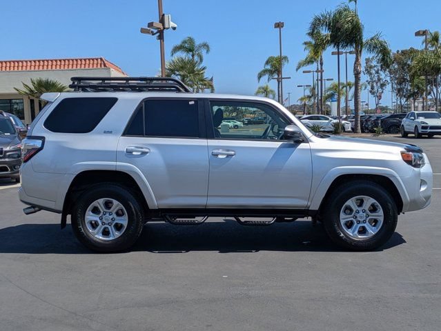 Used 2019 Toyota 4Runner SR5 w/ Convenience Package RWD image 4