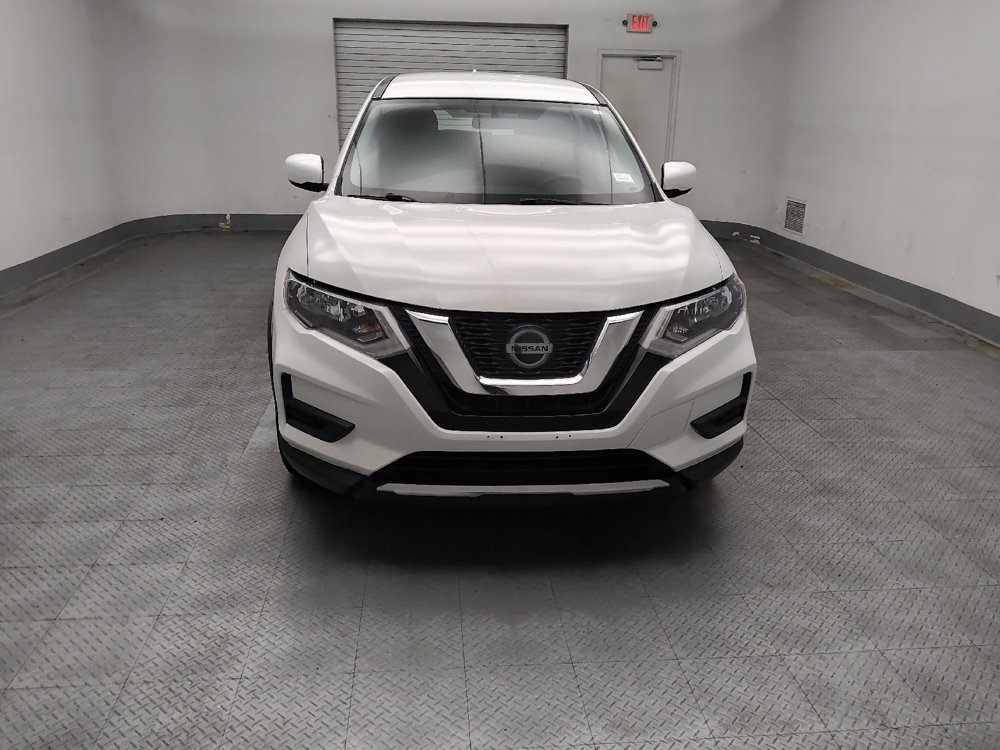 Used 2018 Nissan Rogue S AWD/4WD image 14