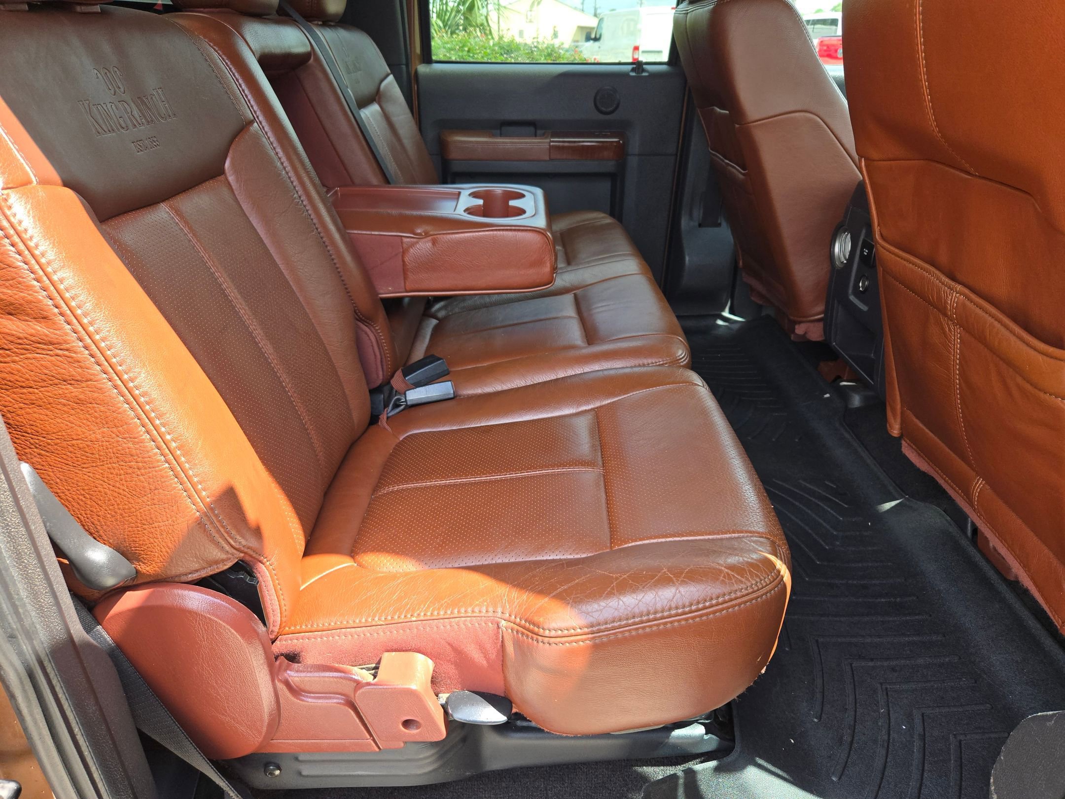 Used 2011 Ford F350 King Ranch w/ King Ranch w/Chrome Pkg AWD/4WD image 27