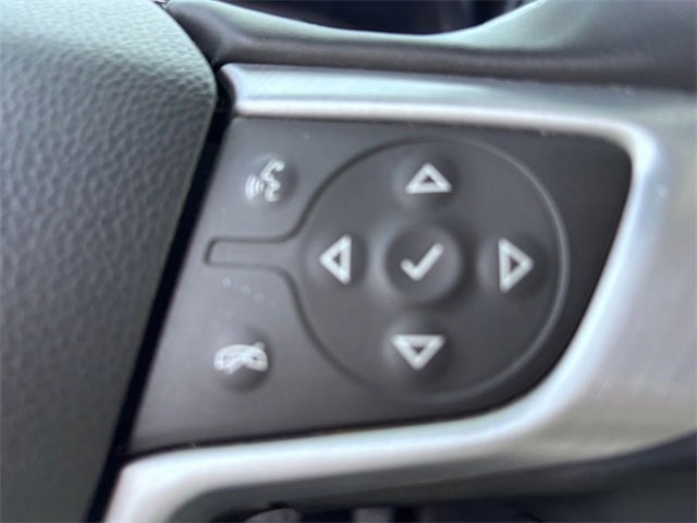 Used 2023 GMC Acadia SLT image 18