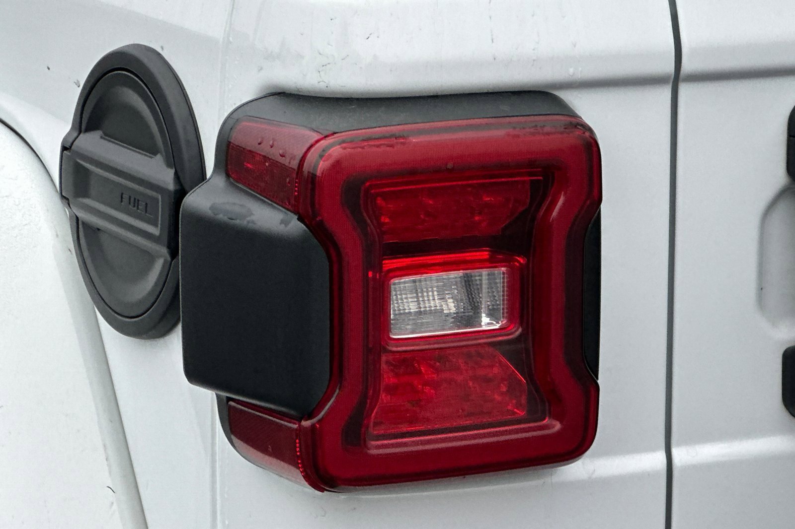 Used 2025 Jeep Wrangler Sahara image 47