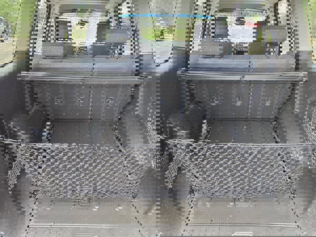 Used 2005 Nissan Xterra Off-Road image 27