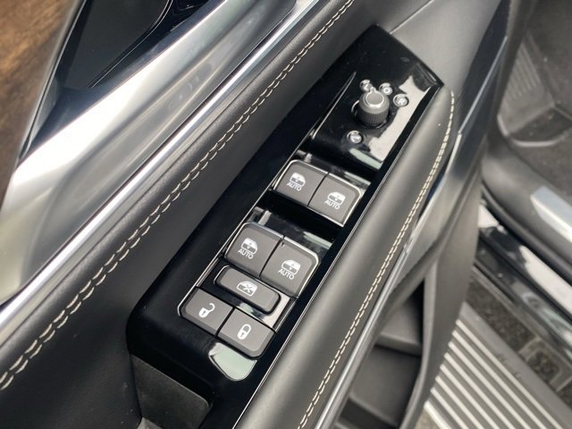 New 2024 Jeep Grand Wagoneer Series I w/ HD Trailer Tow Package image 14