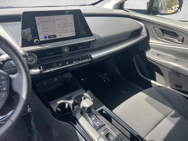 Used 2025 Toyota Prius LE image 15