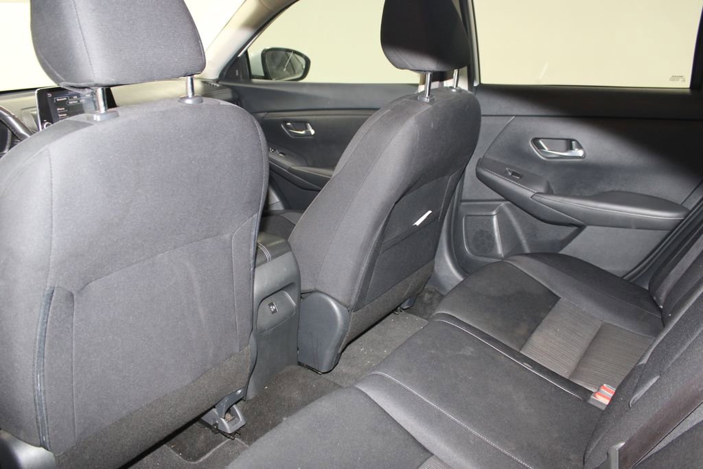 Used 2020 Nissan Sentra SV w/ Trunk Package FWD image 18