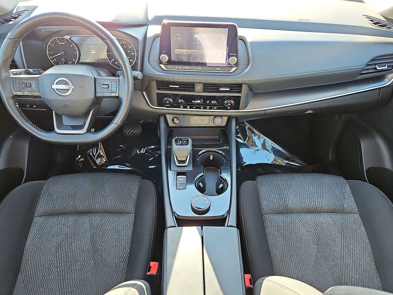 Used 2025 Nissan Rogue SV AWD/4WD image 25