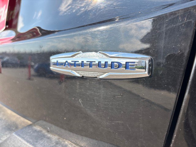 Used 2018 Jeep Renegade Latitude image 27