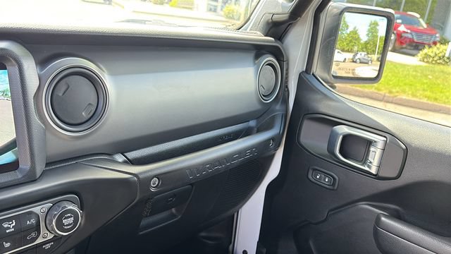 Used 2022 Jeep Wrangler Unlimited Sport w/ Sun And Sound Package AWD/4WD image 18