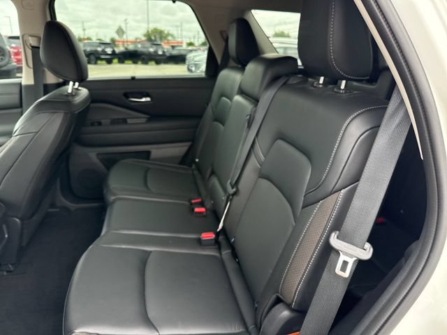 Certified 2023 Nissan Pathfinder SL AWD/4WD image 15