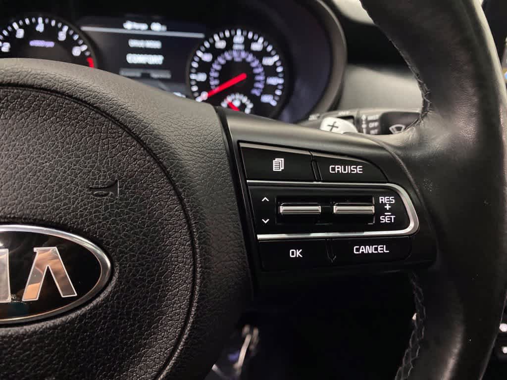 Used 2018 Kia Stinger Premium AWD/4WD image 20