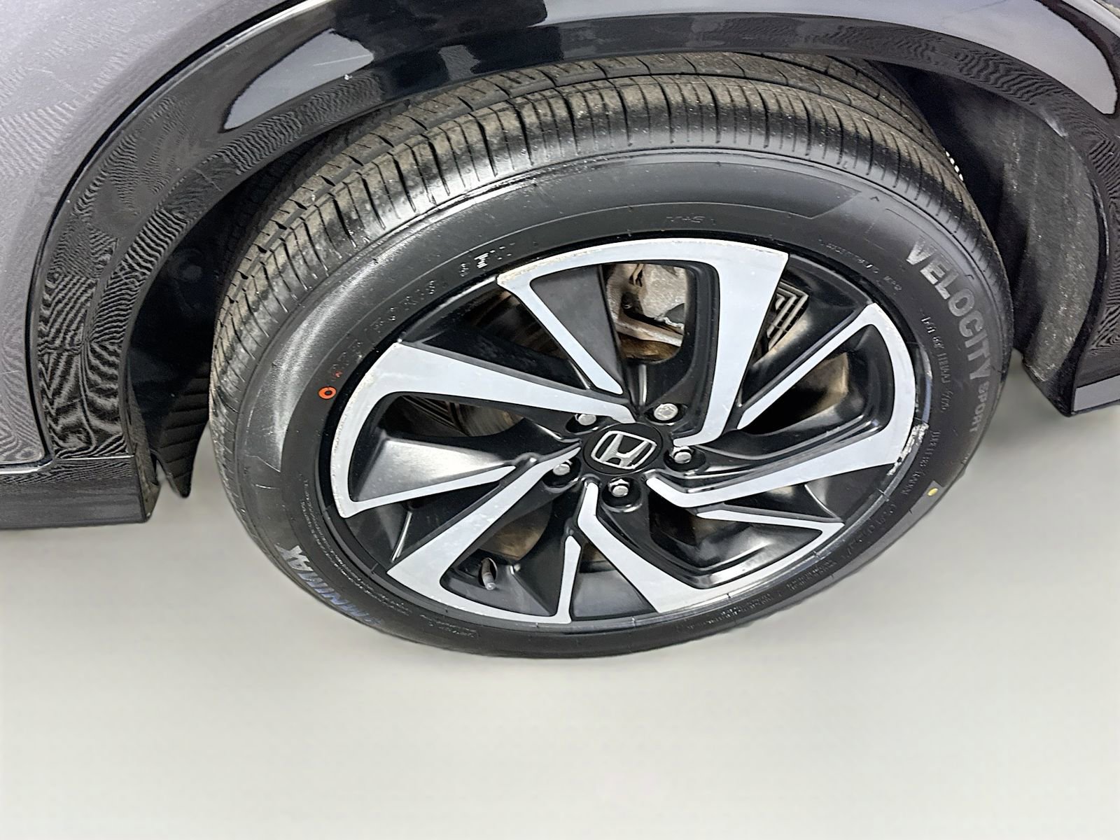 Used 2019 Honda HR-V Sport image 22