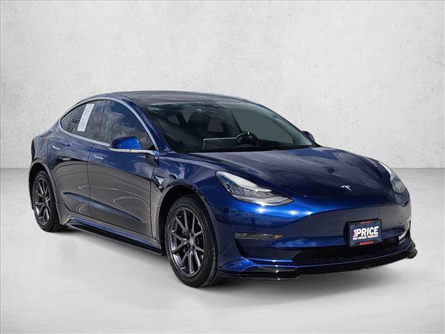 Used 2020 Tesla Model 3 Standard Range Plus image 3