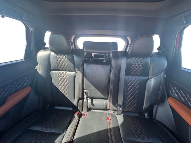 Used 2023 Mitsubishi Outlander SEL image 11