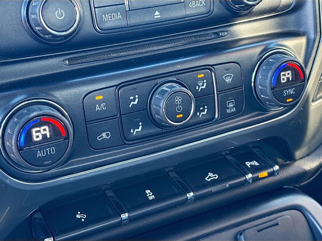 Used 2018 Chevrolet Silverado 1500 LTZ w/ Sport Package image 15