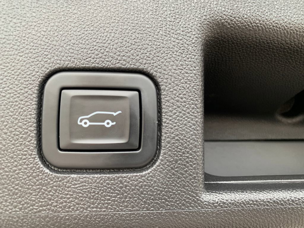 Used 2022 Chevrolet Equinox LT FWD image 9