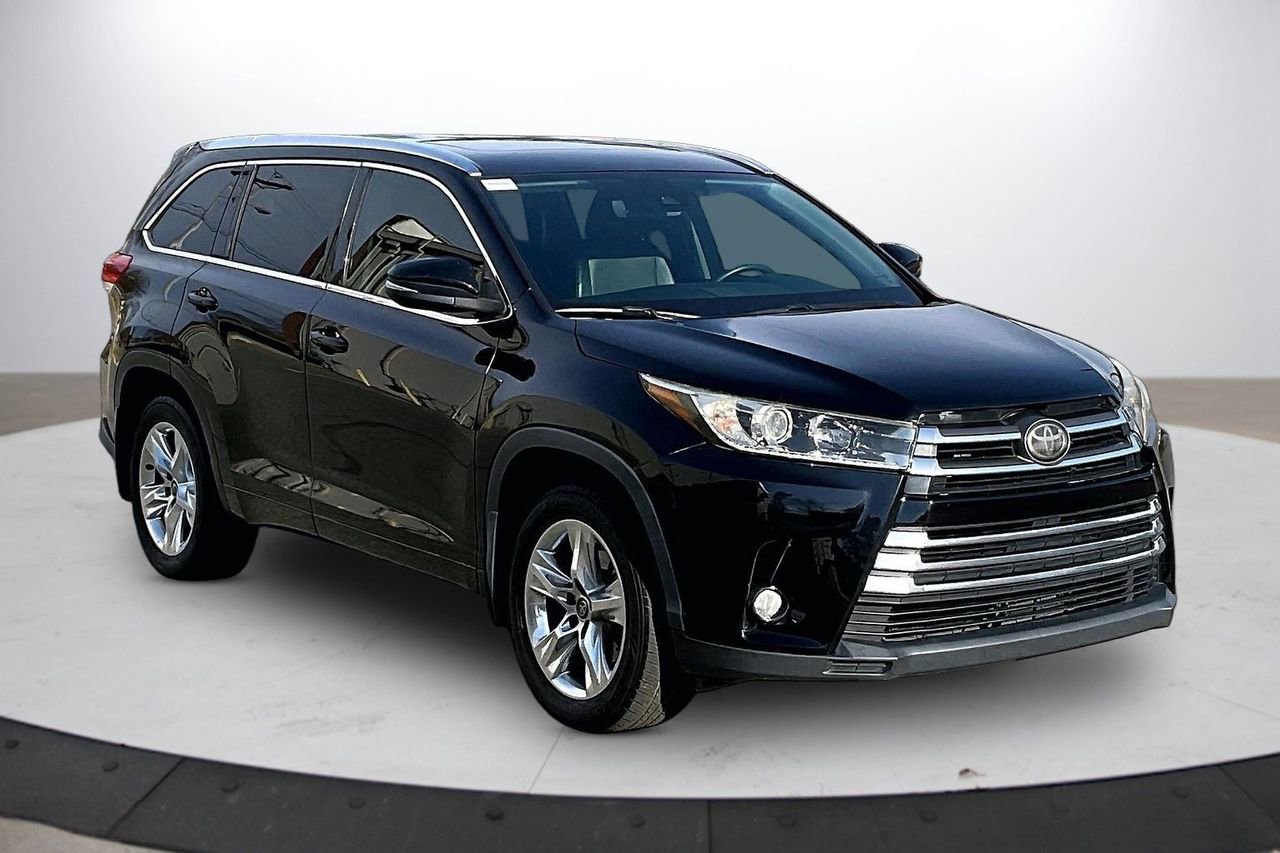 Used 2018 Toyota Highlander Limited image 2