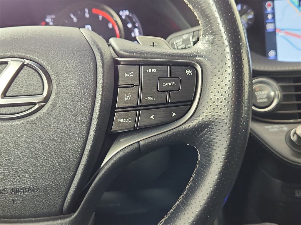 Used 2018 Lexus LS 500 F Sport image 20