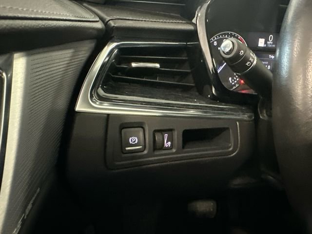 Used 2022 Cadillac XT5 Premium Luxury image 17