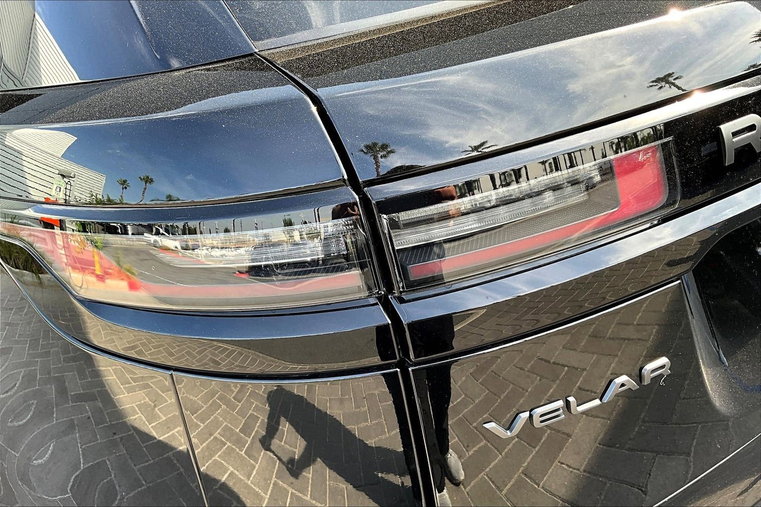 Used 2026 Land Rover Range Rover Velar Dynamic SE image 29