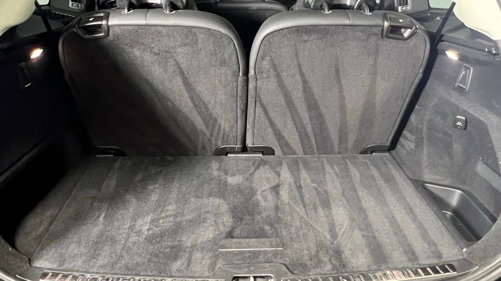 Used 2024 Volvo XC90 B5 Plus image 27