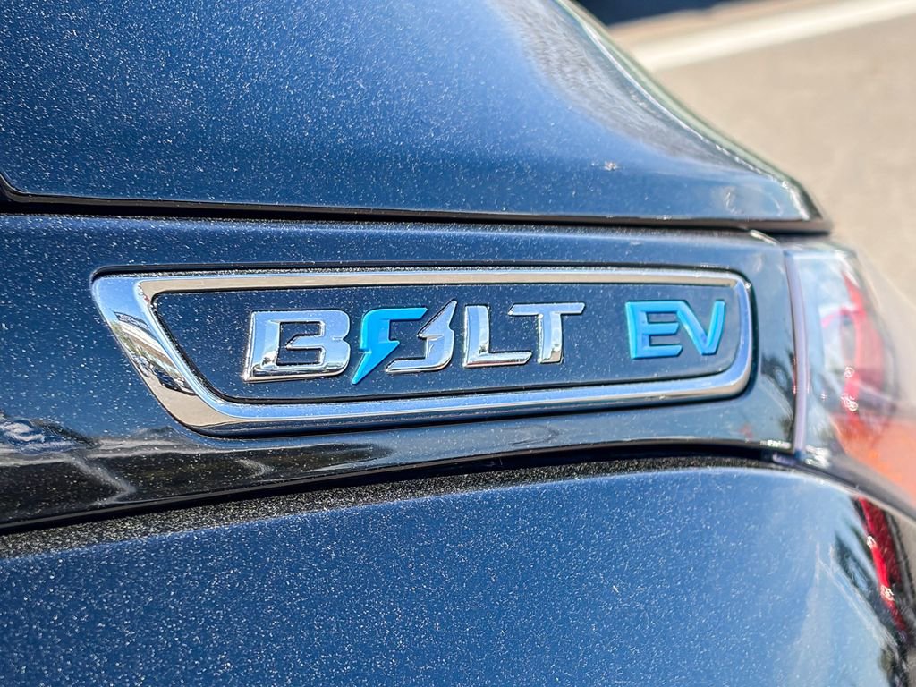 Certified 2021 Chevrolet Bolt LT image 11