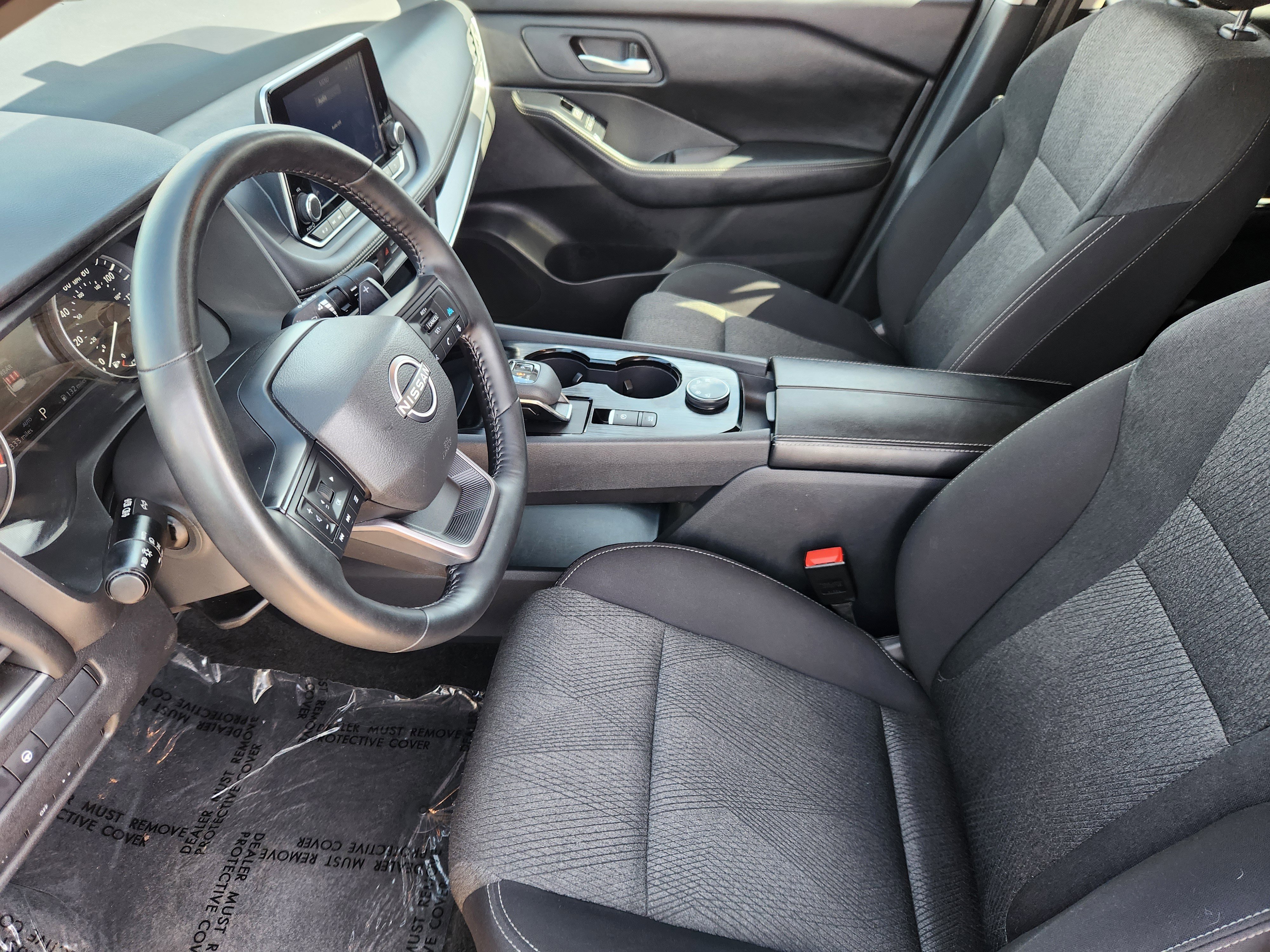Used 2025 Nissan Rogue SV AWD/4WD image 8